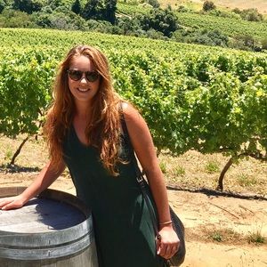 Meet your Posher, Elizabeth